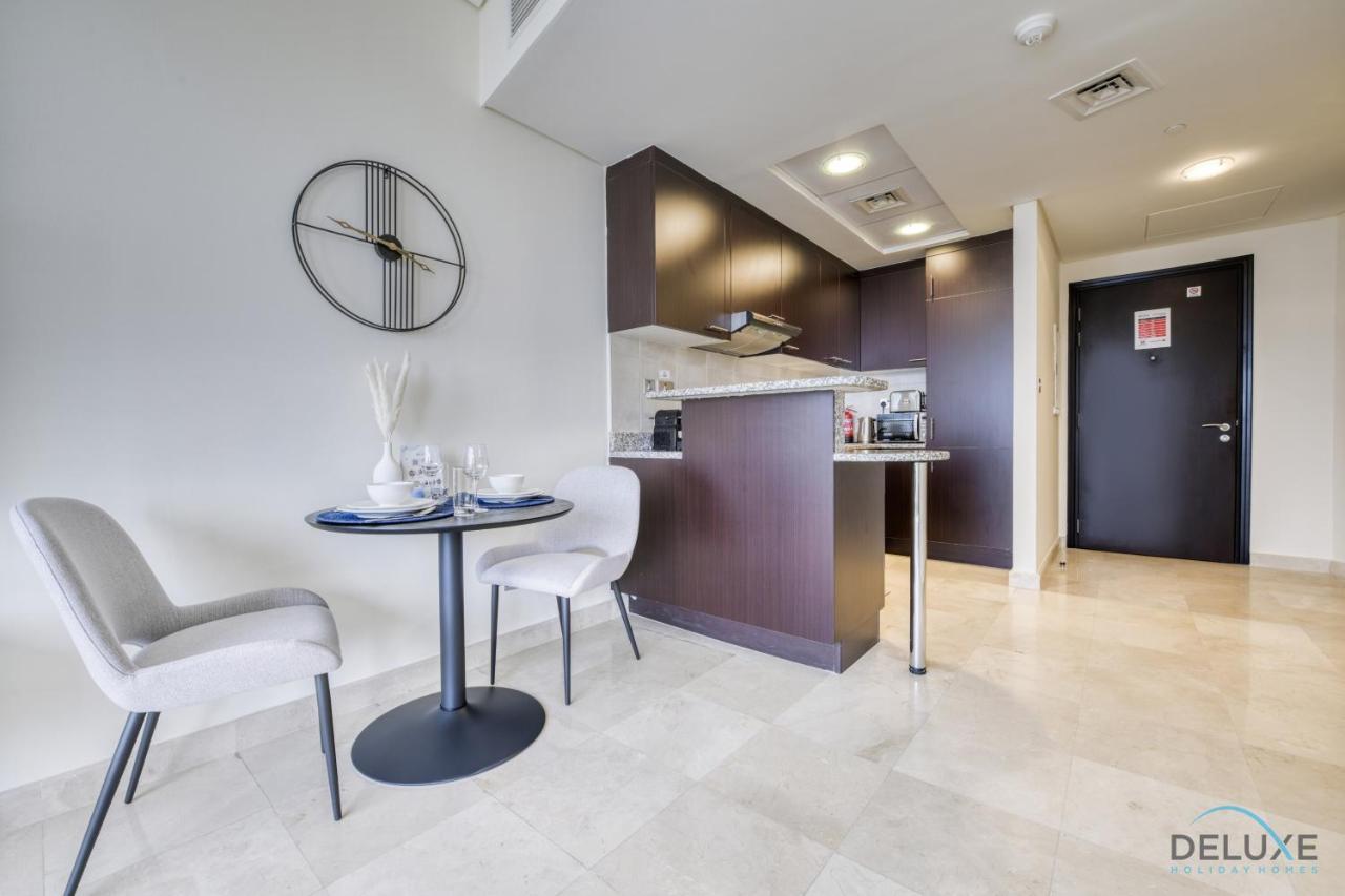 Great Value Stylish 1br With Amenities Near Metro By Deluxe Homes Apartment