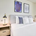 Great Value Stylish 1Br With Amenities Near Metro By Deluxe Holiday Homes