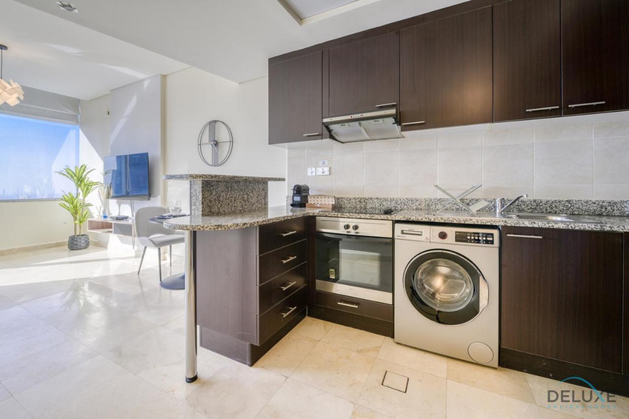 Great Value Stylish 1br With Amenities Near Metro By Deluxe Homes Dubai